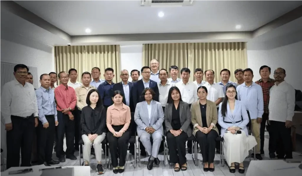 Coastal Resilience in Cambodia: Empowering Sustainable Fisheries Meeting Group Photo